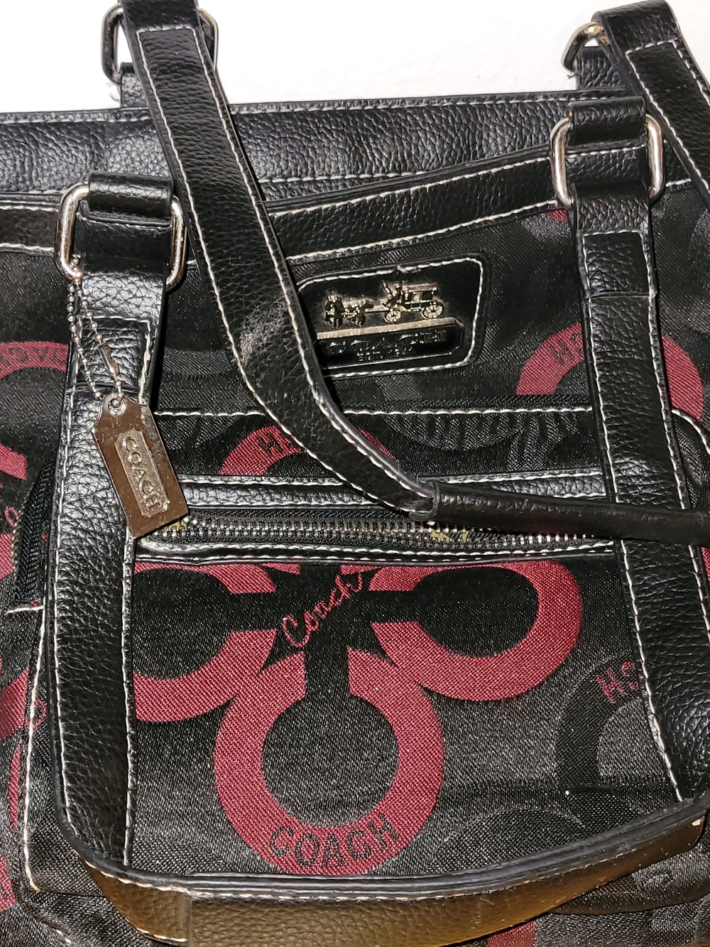 Coach Black Canvas Tote with Burgundy Signature 'C' Pattern - Picture 4 of 13
